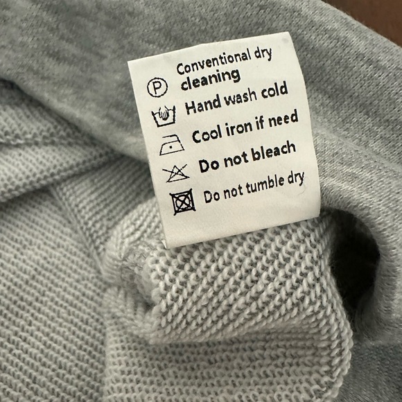 NWT Christmas Truck Sweatshirt - Picture 8 of 10